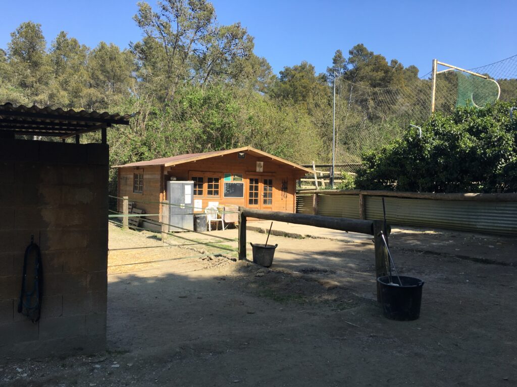 Instalaciones de Paddock Activo Collserola en la finca Can Tintorer